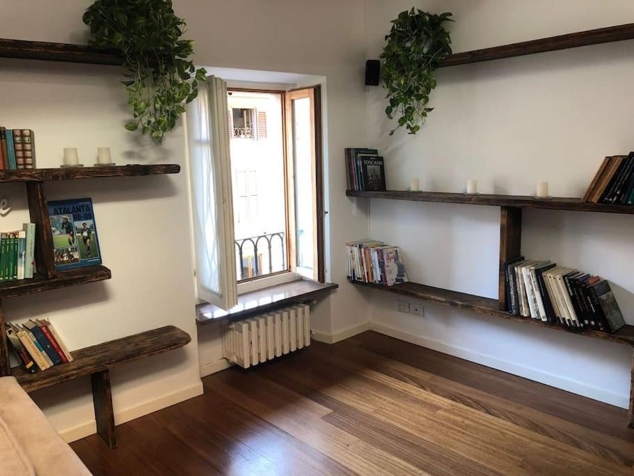 La Petite Maison - Two-Room Apartment Bergamo Luaran gambar