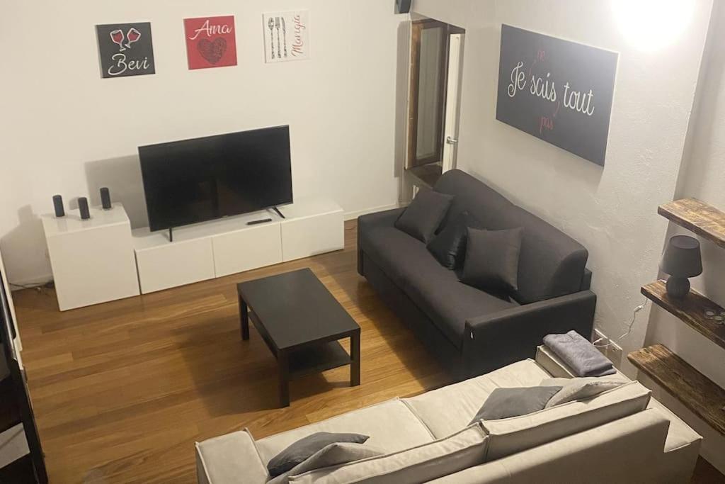 La Petite Maison - Two-Room Apartment Bergamo Luaran gambar